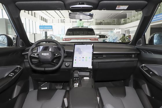 2024 Modello Geely Boyue1.5TD DCT SUV 5 posti FWD Gas Hybrid Car con Front 4 Rear 4 Radar