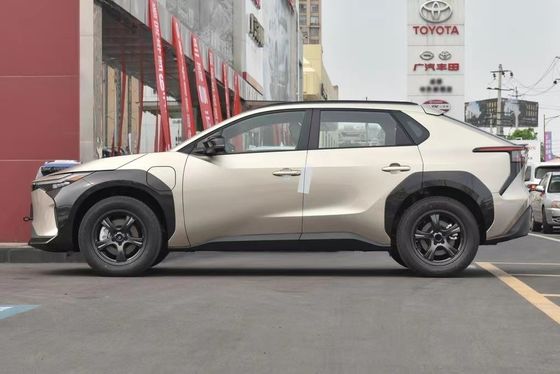Velocità massima 160 Km/h 615KM Long Endurance Toyota BZ4X PRO EV Auto Batteria agli ioni di litio ternario