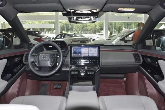 Toyota BZ4X quattro ruote motrici SUV elettrico di medie dimensioni con batteria agli ioni di litio ternario