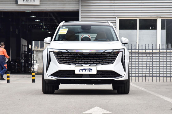 2024 Geely Completa gamma di auto ibride energetiche con cambio automatico e fari a LED
