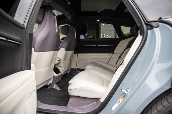 313Ps Potenza totale del motore 2024 Changan Avatr 12 Veicolo elettrico ad energia estremamente lunga