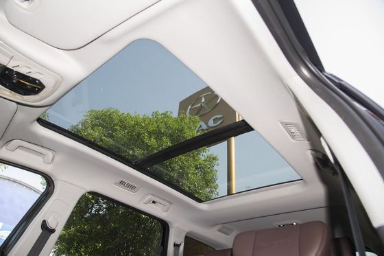 2023 2024 Exeed VX SUV ad alta configurazione con display a tre schermi e cambio automatico