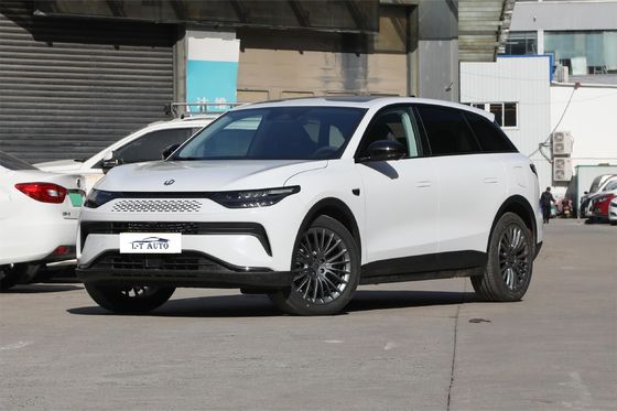 Leapmotor C11 Configurazioni di lusso Automobile elettrica pura ad alta velocità per SUV EV a 5 porte e 5 posti