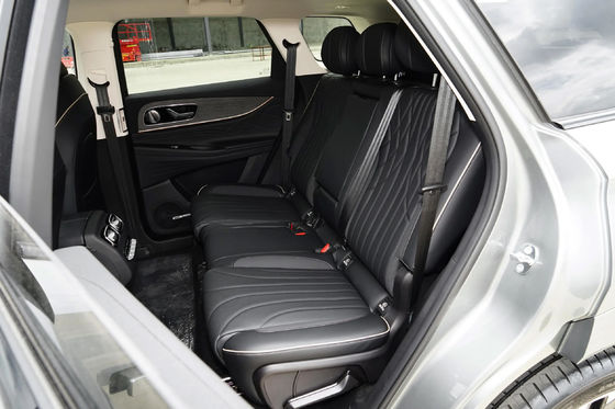 2024 Chery Tiggo 9 2.0T 8AT AWD 7 posti SUV a benzina 50-80L Capacità del serbatoio e ABS