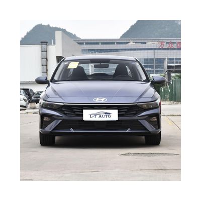 Elantra berlina 4 porte 5 posti con fotocamera posteriore a 360° e coppia massima Nm 100-200Nm