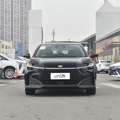 2024 FAW Toyota BZ3 Pure Electric Car Long Range SUV a 5 porte e 5 posti Diversi colori
