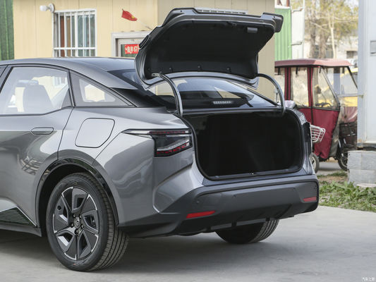 2024 FAW Toyota BZ3 Pure Electric Car Long Range SUV a 5 porte e 5 posti Diversi colori
