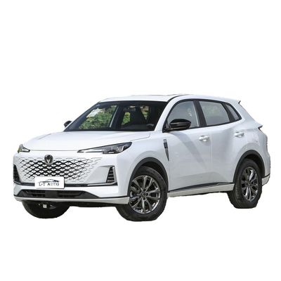 R18 Dimensione pneumatica 2024 Changan CS55 Plus Auto elettrica ad alta velocità per veicoli a energia