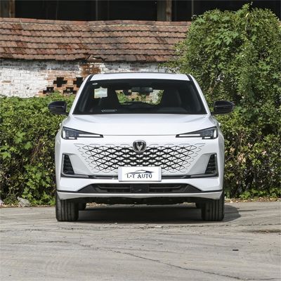 R18 Dimensione pneumatica 2024 Changan CS55 Plus Auto elettrica ad alta velocità per veicoli a energia
