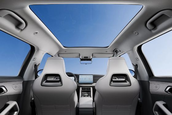 Long Range BYD Electric Car Yuan UP SUV Volante sinistro Piccolo EV Puro elettrico 401KM Range
