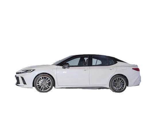 Hybrid Benzina Toyota Camry Sedan Euro VI Emissioni standard 2024 Veicoli 0km Auto usata