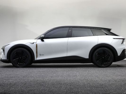 Geely Jiyue 01 Batteria al litio ternaria a doppio motore 4WD SUV di lusso AI Car Robot EV 2024