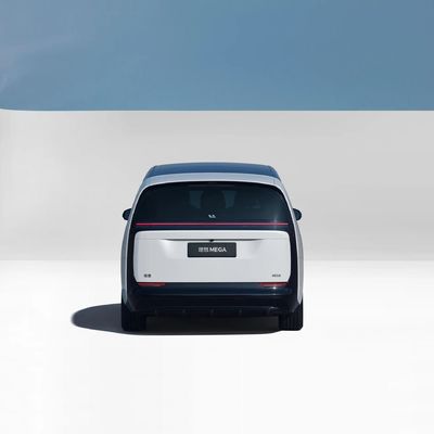 5.5s Tempo di accelerazione fino a 100 km Lixiang Mega L7 L8 L9's Top Medium MPV per famiglie numerose
