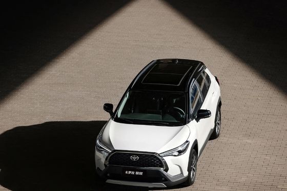 SUV per i soldi 2024 Toyota Corolla Cross 2.0L Benzina Hybrid Sport Car