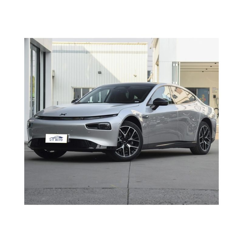 Esperienza il meglio del lusso e della tecnologia con la 2024 Xpeng P5 Electric Sedan