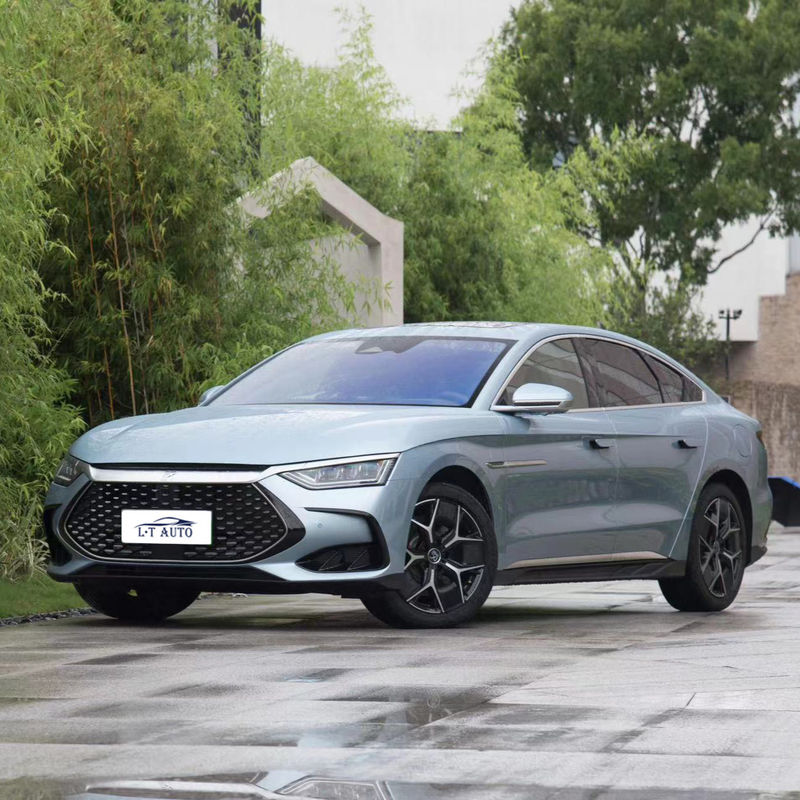Veicolo elettrico ad alta velocità BYD Han DM-i Champion Edition 2024 con velocità massima 185