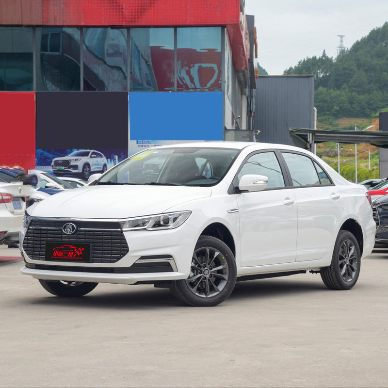 BYD Qin EV berlina a guida sinistra a 100% di energia elettrica Tempo di ricarica veloce 1,3h Prodotto