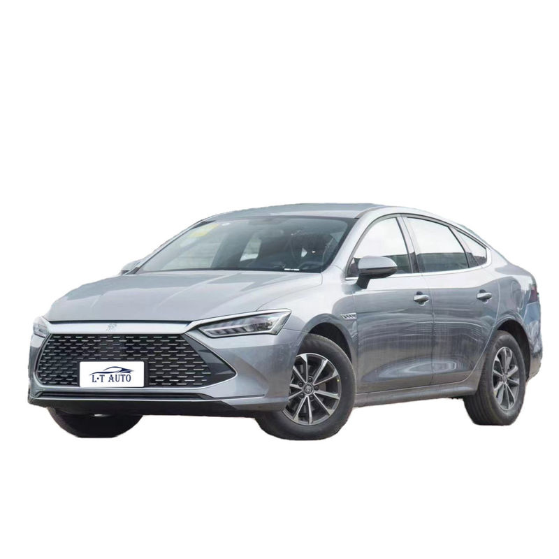 2023 BYD Tang Song Yuan 4 porte 5 posti con batteria al litio ferro fosfato