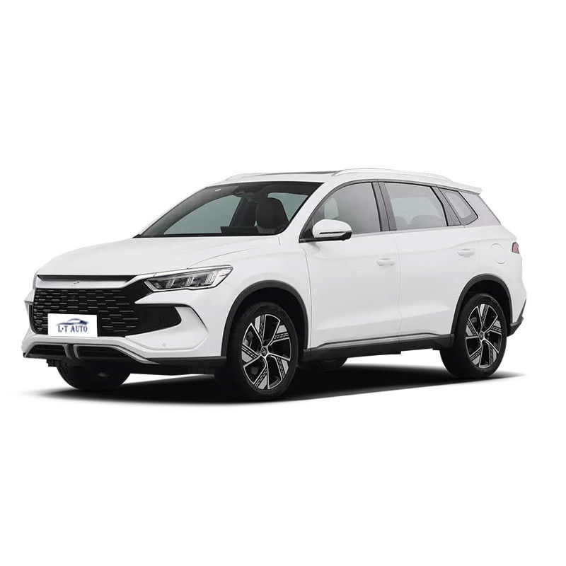 Auto BYD EV grigio con 71KM di autonomia e velocità massima di 170 Km/h 2024 Modello SONG Pro Champion