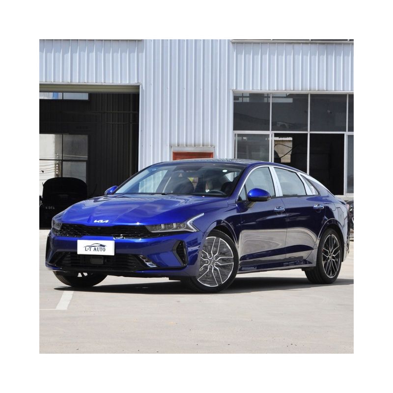 2024 KIA K3 Chinese Automobile Midsize Sedan Car con sospensione posteriore multi-link Made