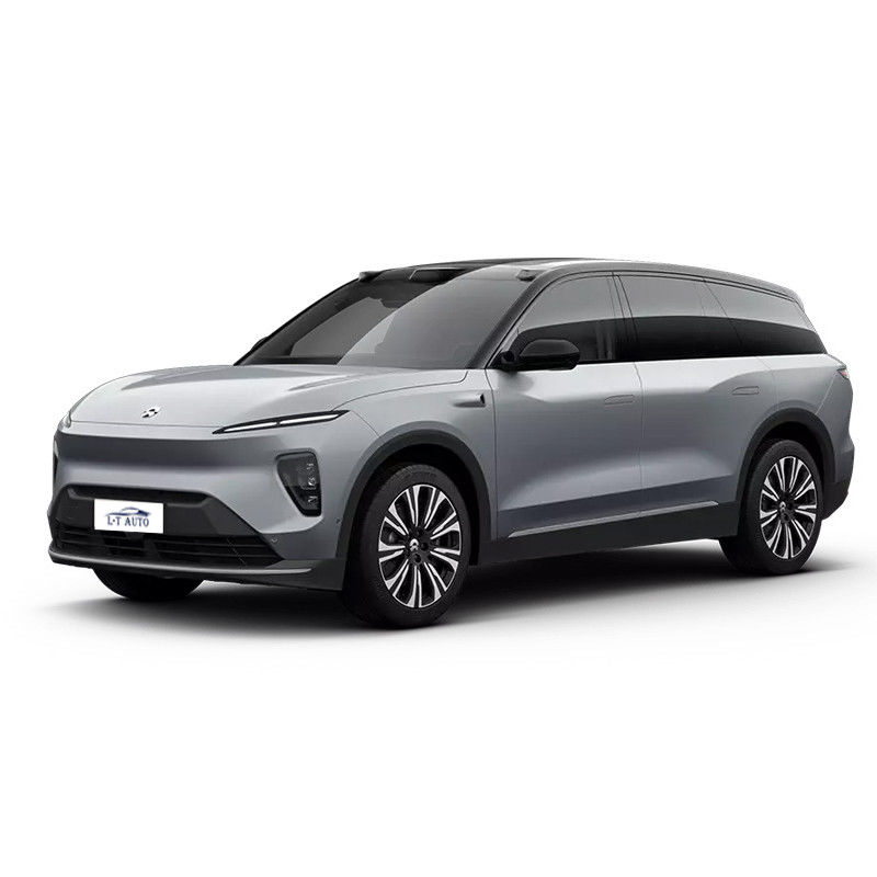 2024 NIO ES6 SUV elettrico a quattro ruote con autonomia di 625 km e esperienza passeggeri a 5 posti