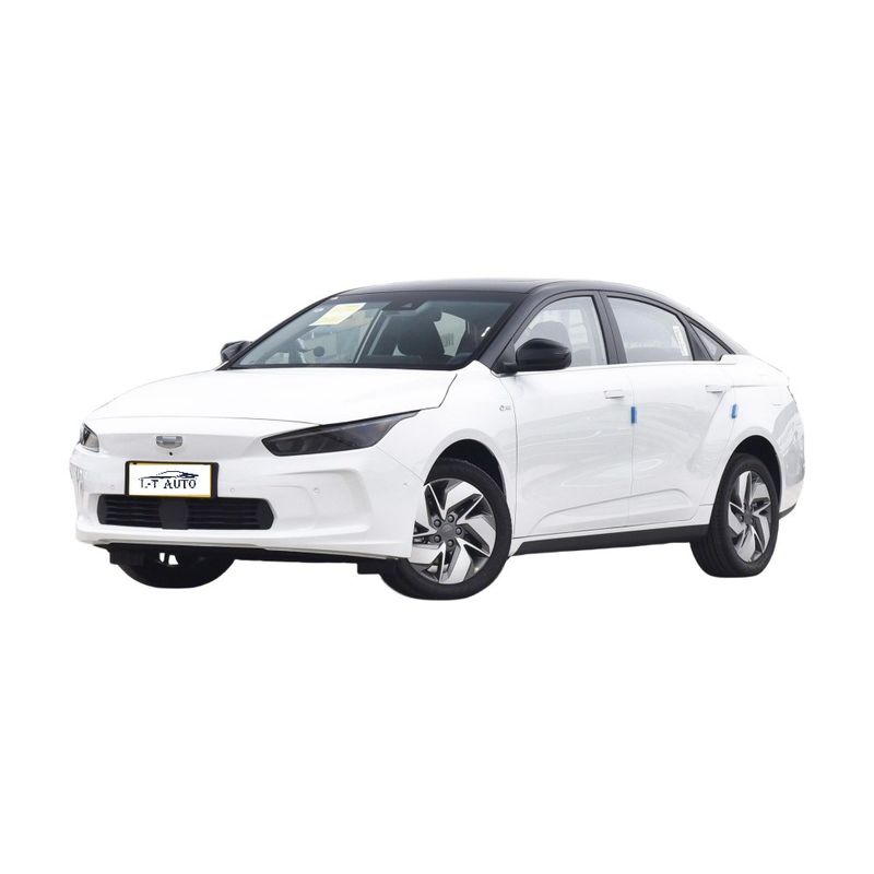 2024 Auto elettriche Geometria Una berlina a 4 porte e 5 posti con autonomia di 550 km e potenza elettrica