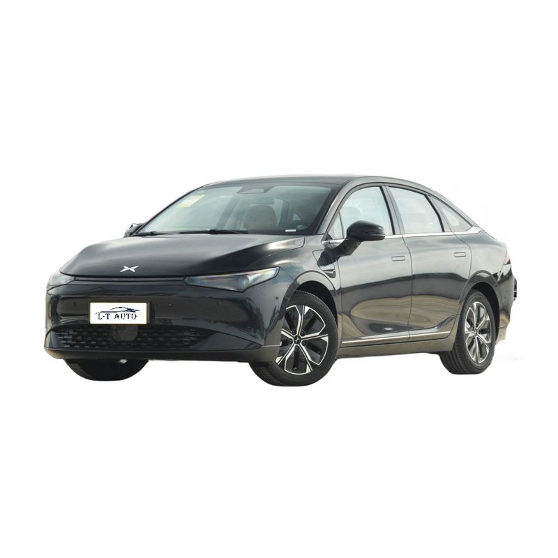 Esperienza di lusso ed efficienza con Xpeng P5 P7 X9 Pure Electric Car NEDC 500KM