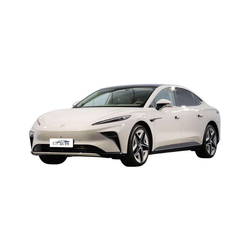 Feifan F7 Electric Car con 702 km di autonomia di crociera elettrica pura e 200 km/h di velocità